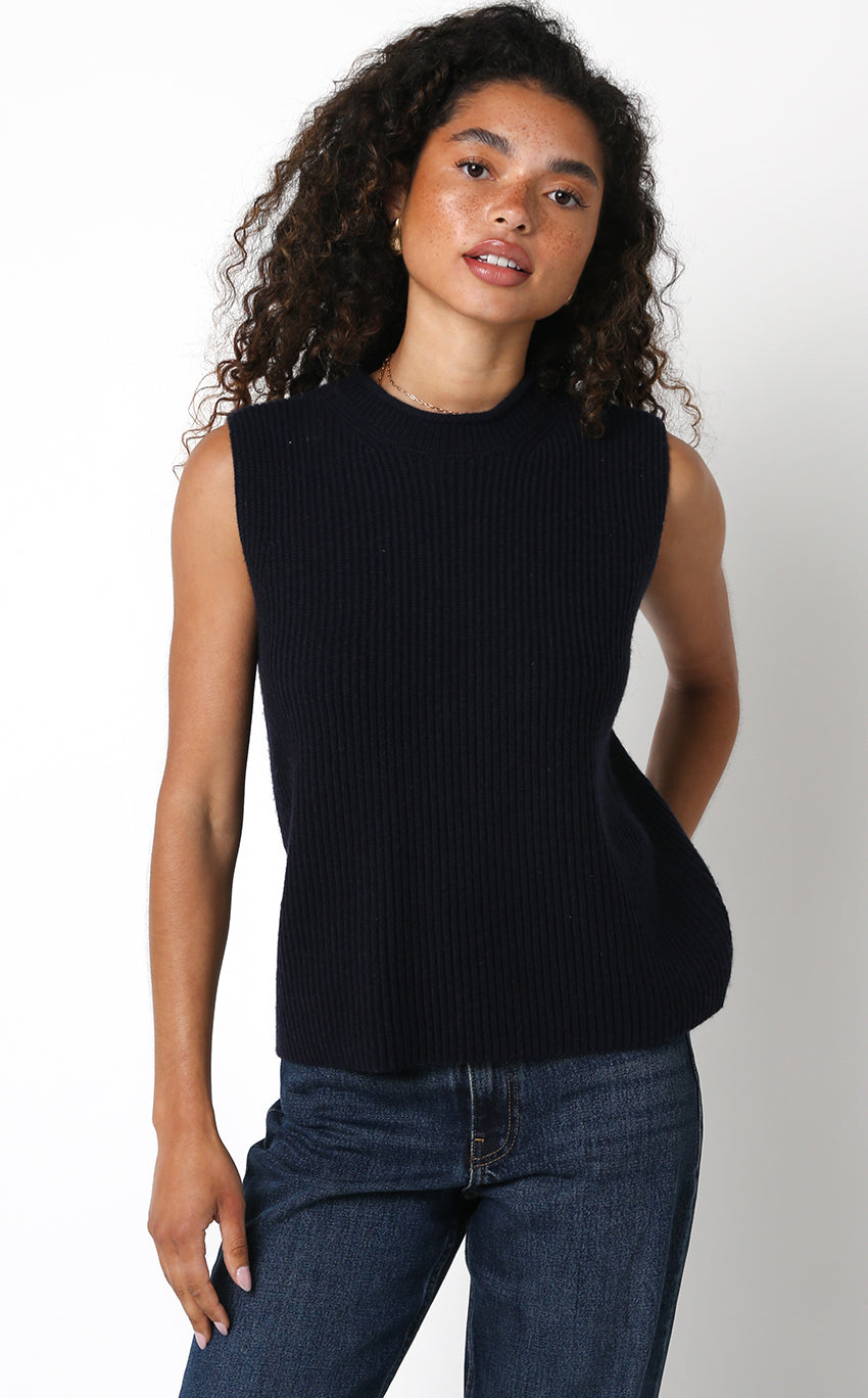 BECKY SWEATER VEST