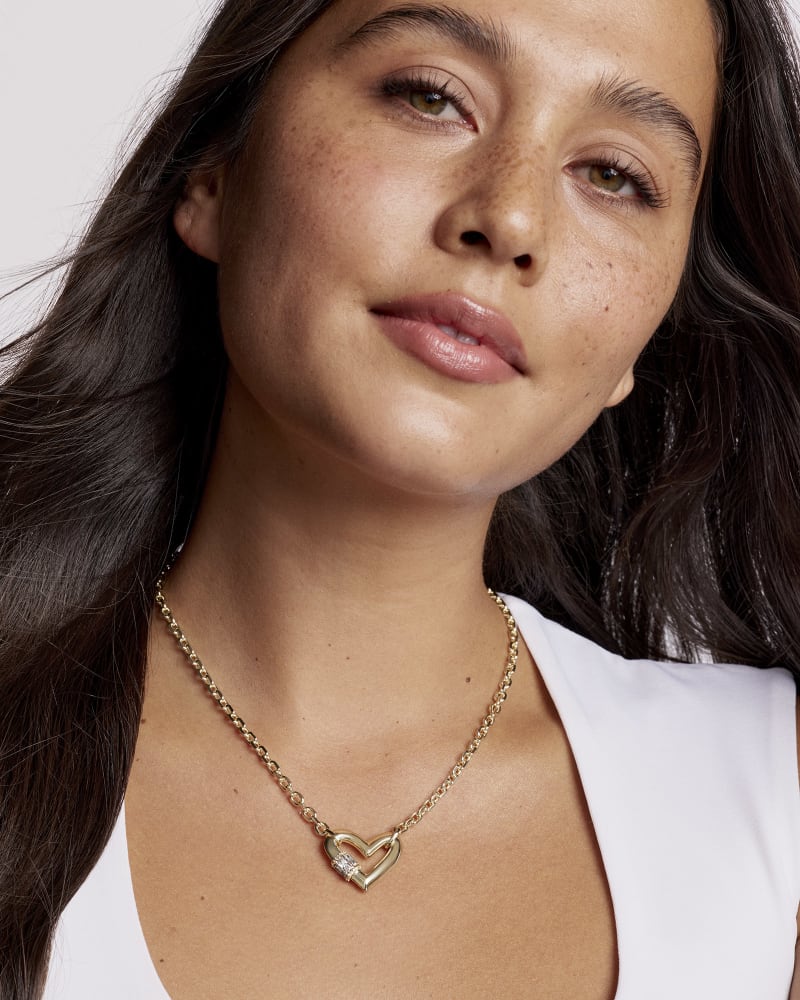 EMERY HEART SHORT PENDANT NECKLACE GOLD WHITE CZ