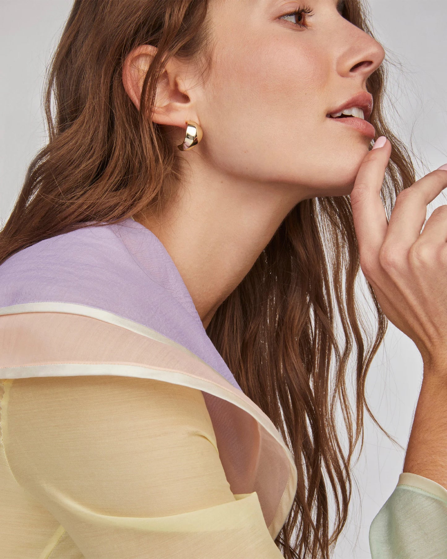 KRISTA METAL HOOP EARRINGS GOLD