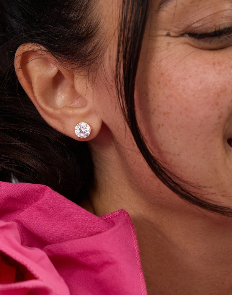 Not Your Basic 8mm Studs GOLD-WHITE O/S