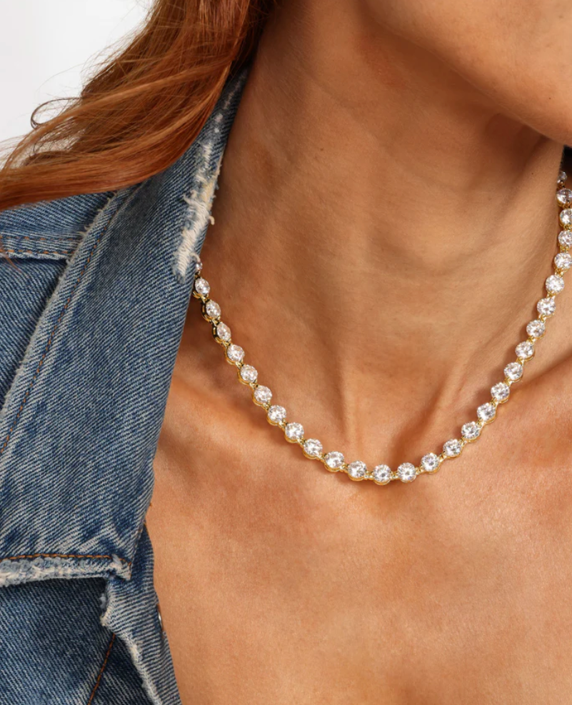 She's an Icon Mama Tennis Necklace 16' GOLD-WHITE O/S