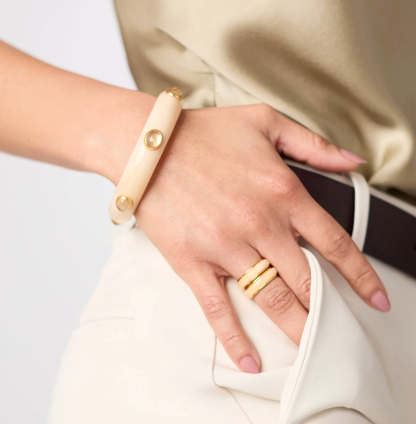 Carnaby Stone Bangle-Ivory-M