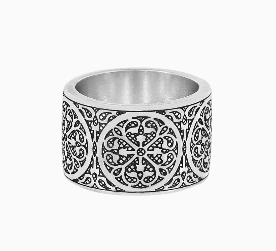 Ferrara Ring