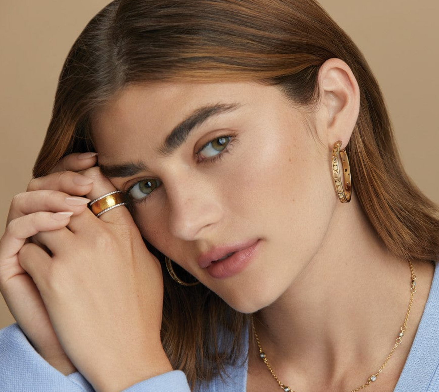 Illumina Petite Collar Necklace Gold