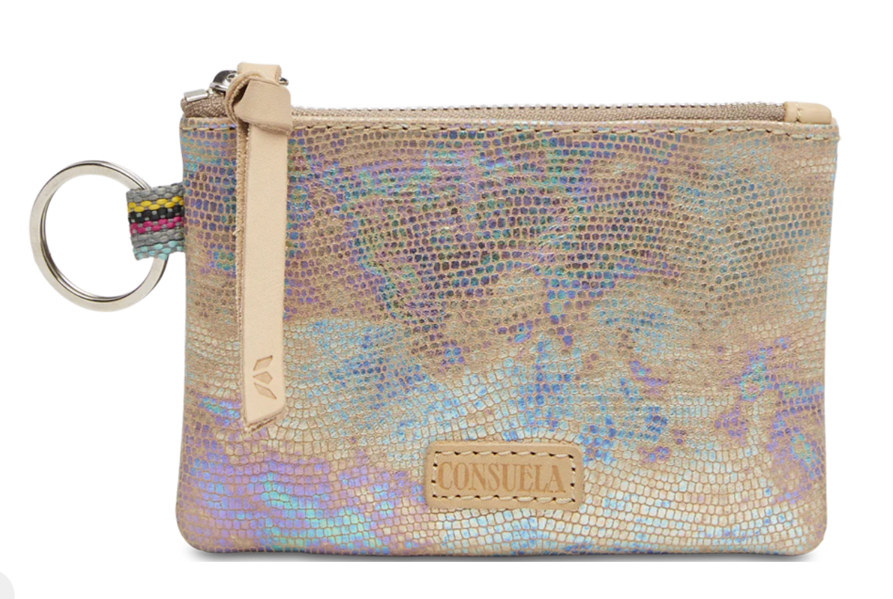 Pouch, Gloria