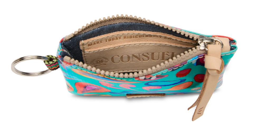 Pouch, Tasha