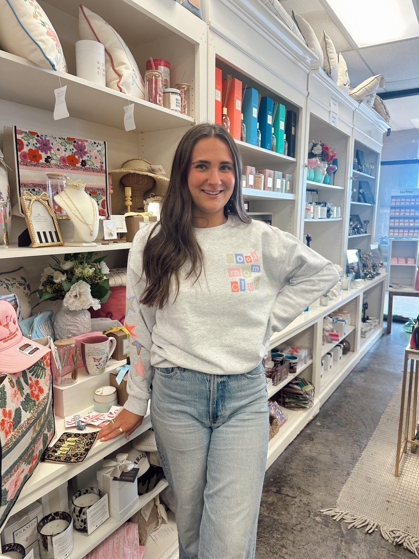 COOL MOM'S CLUB SWTSHIRT