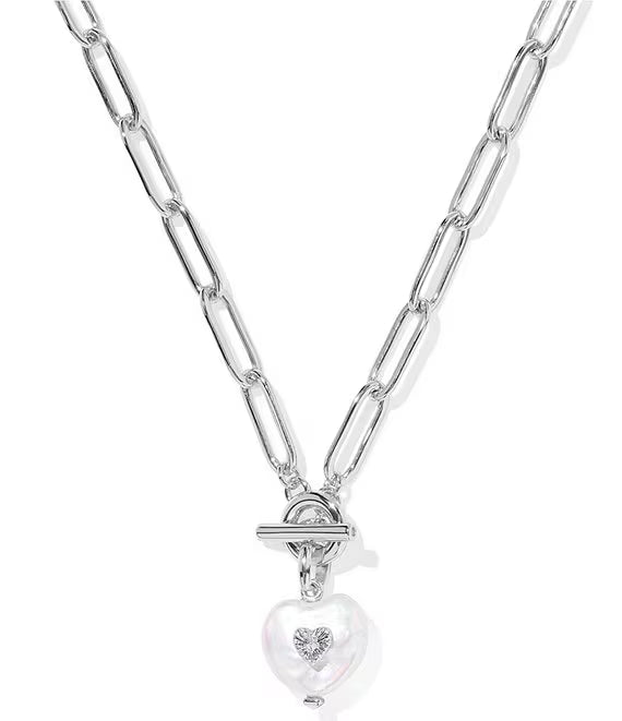 SASHA HEART SHORT PENDANT NECKLACE SILVER FRESHWATER CULTURED PEARL