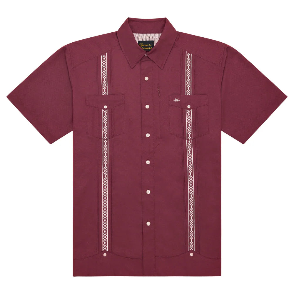 GUAYABERA LIBRE SOLID MAROON M