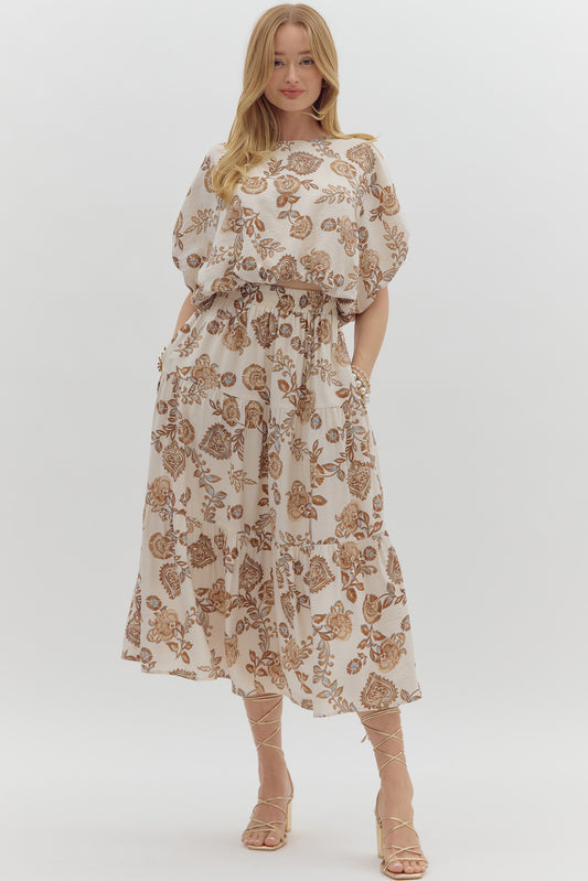 Floral print waist-length dolman sleeve top