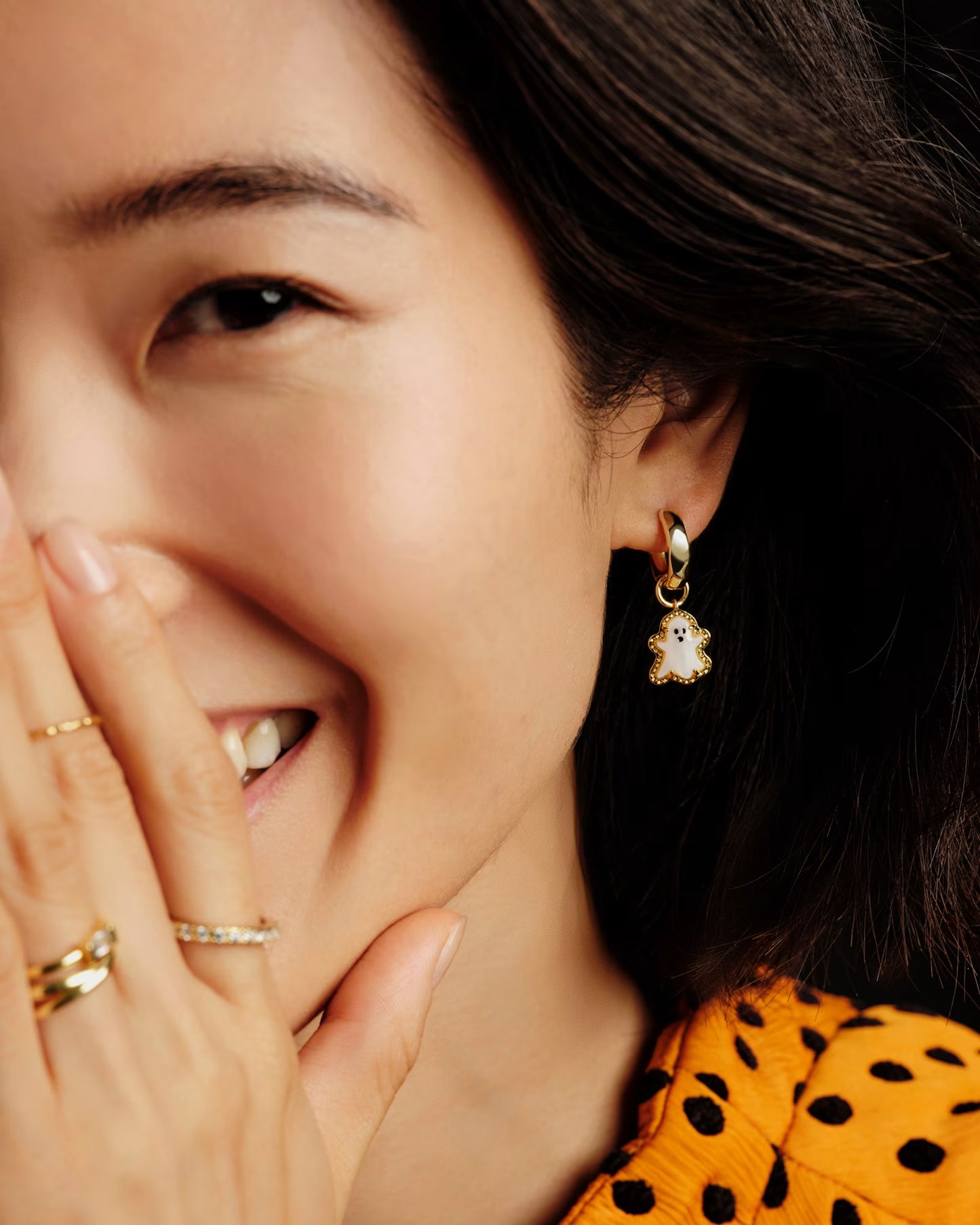 GHOST HUGGIE EARRINGS GOLD WHITE MOTHER OF PEARL