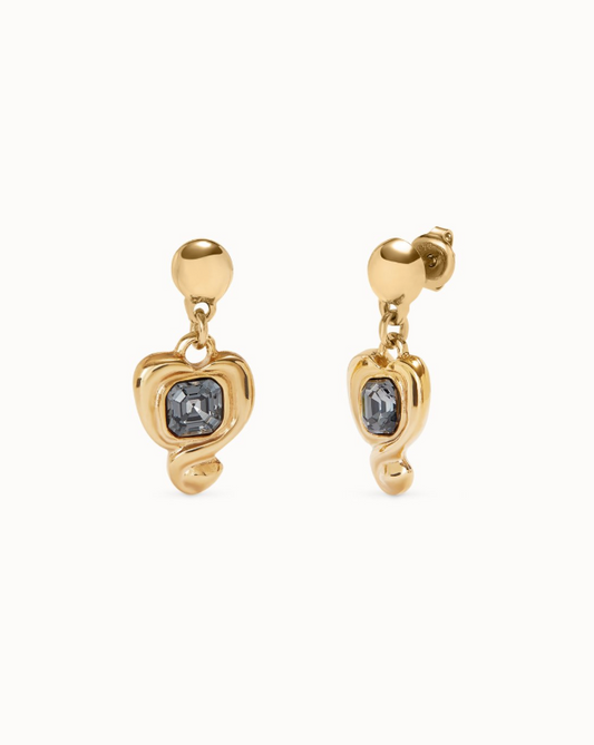 18k gold plated metal alloy with heart and negro crystal earrings