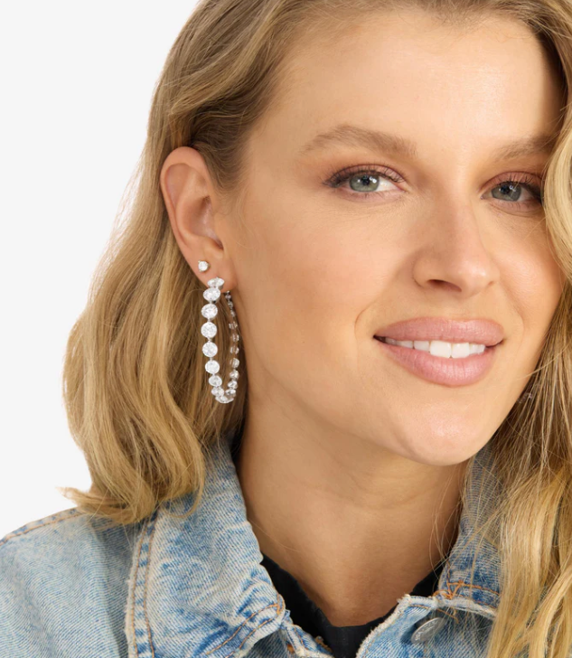 She's an Icon Hoops 2' SILVER-WHITE O/S