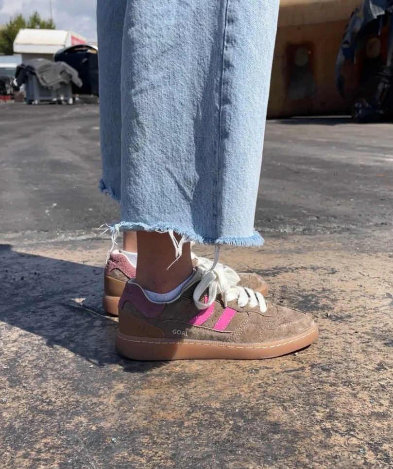 COOLWAY GOAL BROWN EARTH