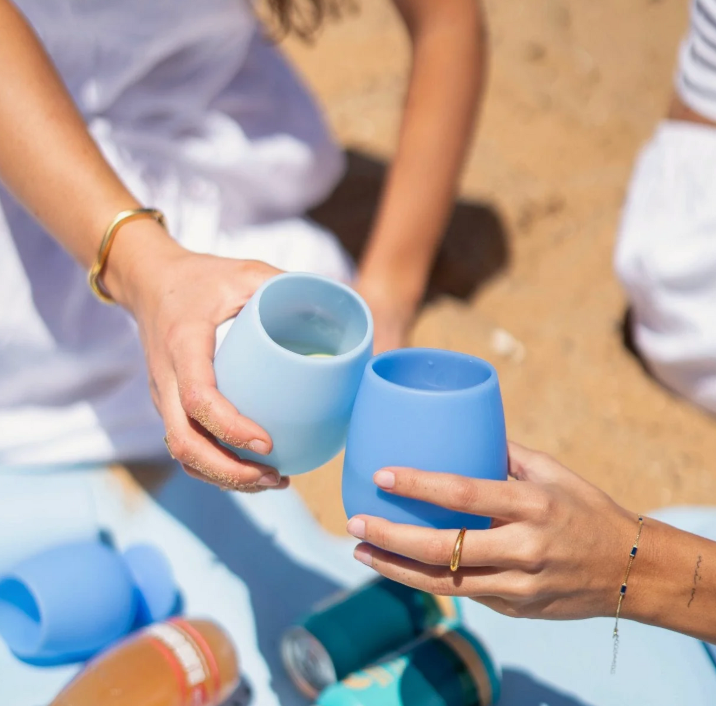 USA: sky + kingfisher | fegg |
unbreakable glasses