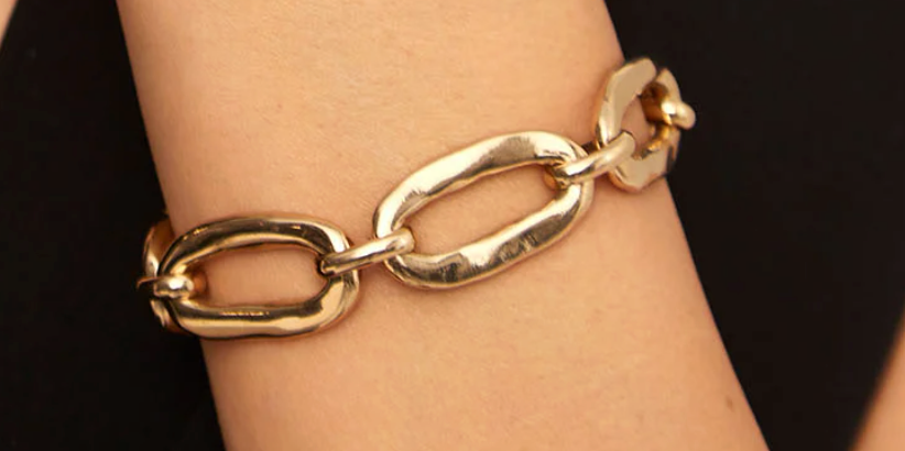 metal bracelet clad with 18k gold. M