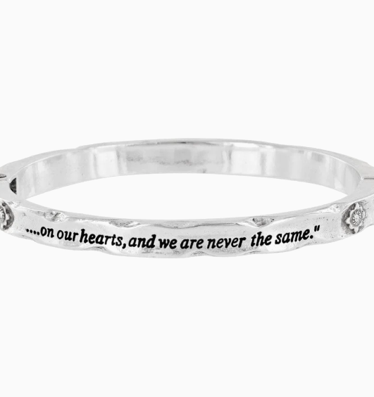 SIL/STN FOOTPRINTS BANGLE