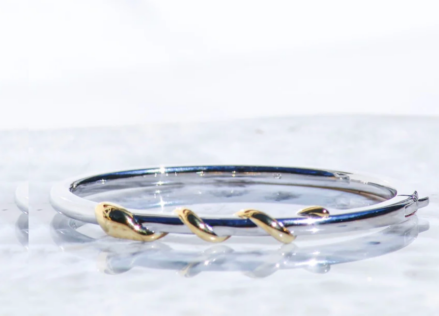 DANCING SNAKE Bangle-GOLD