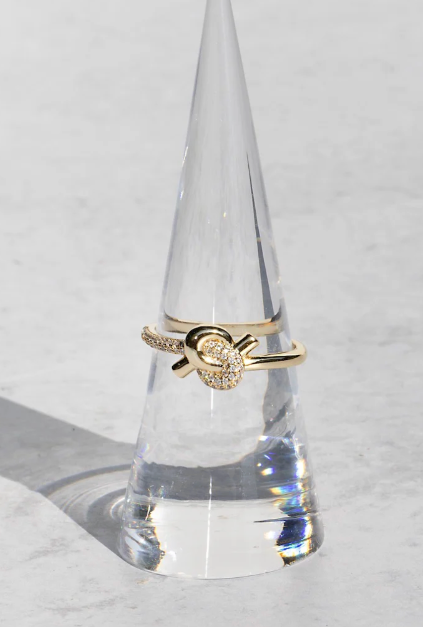 LOVE KNOT RING- yellow gold