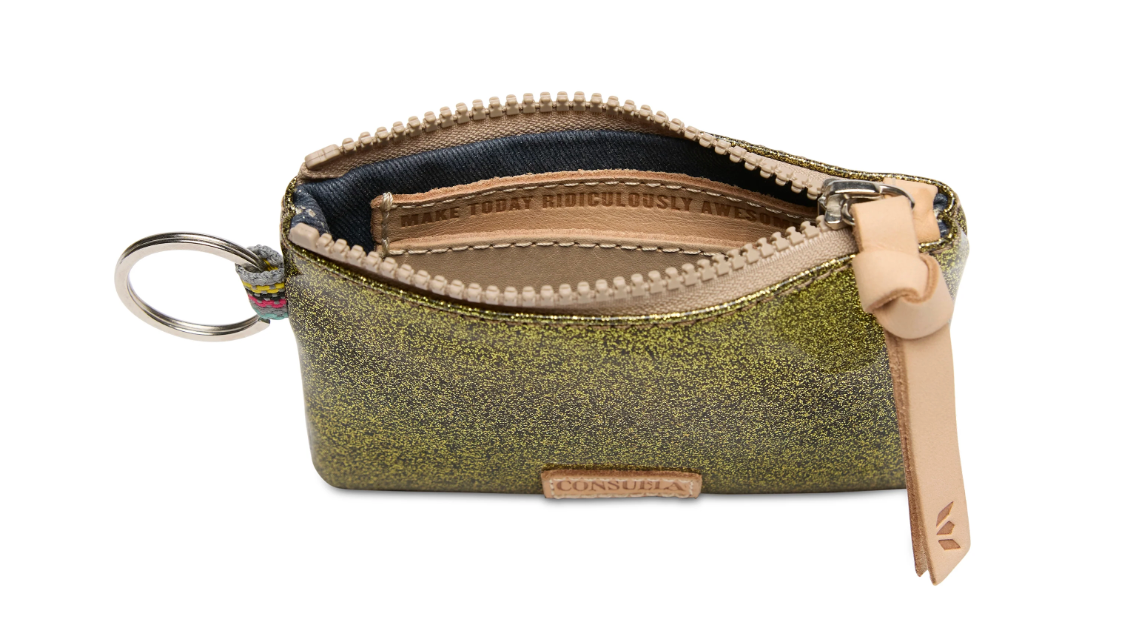 Pouch, Oly