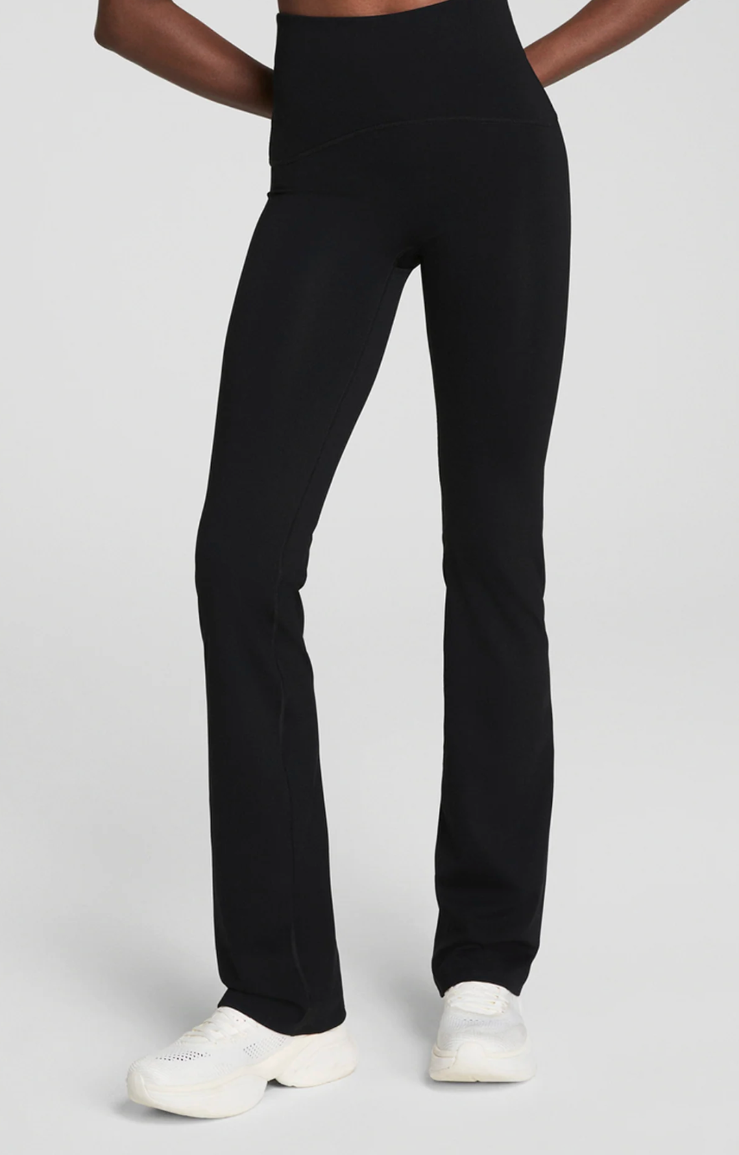 SPANXSHAPE® BOOTY BOOST® FLARE PANT