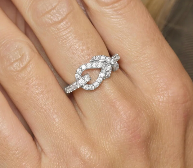 Knot Ring Silver White