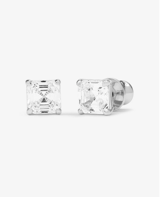Queens 6mm Studs