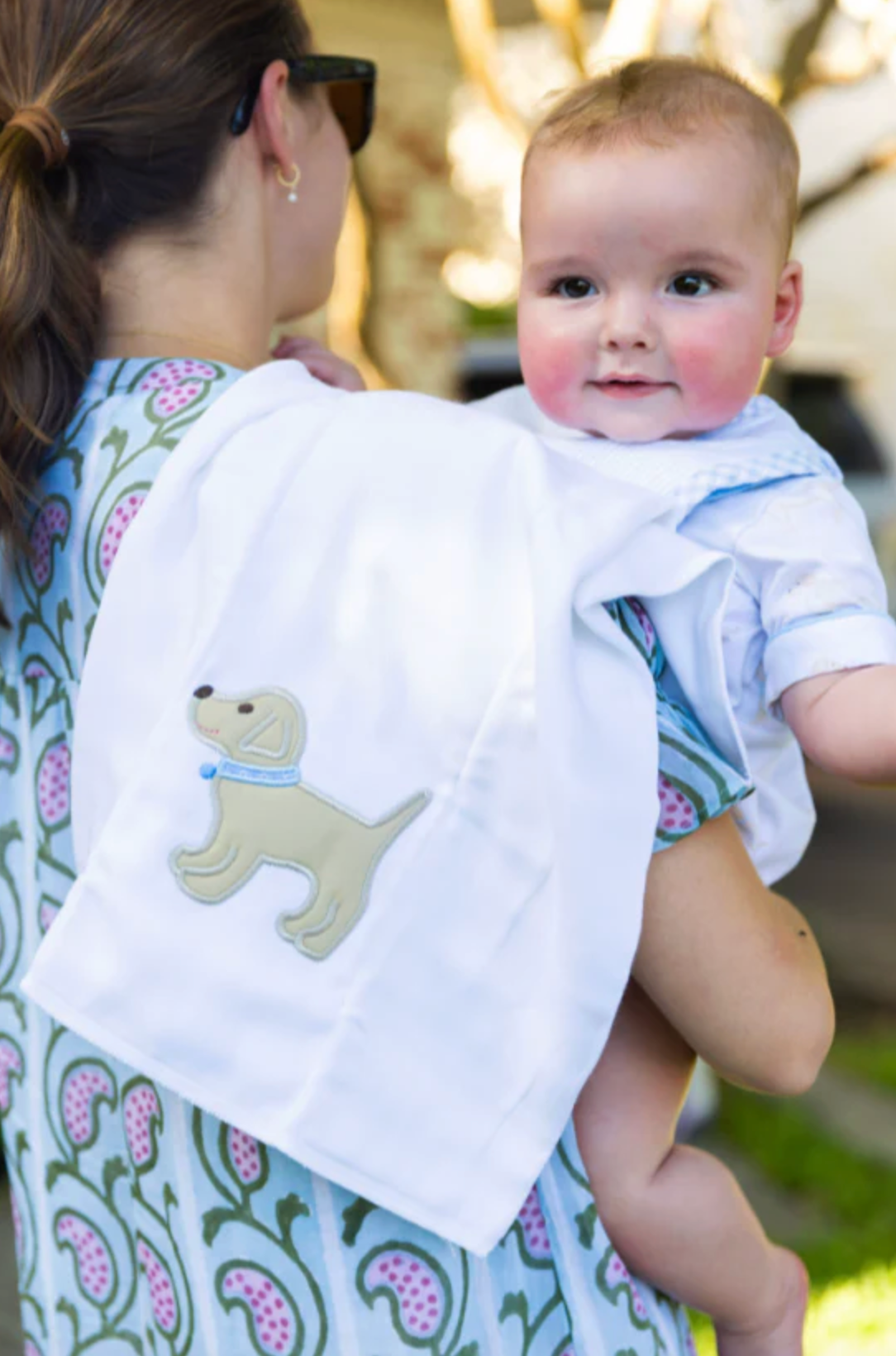 BLUE LAB PUPPY APPLIQUE BURP