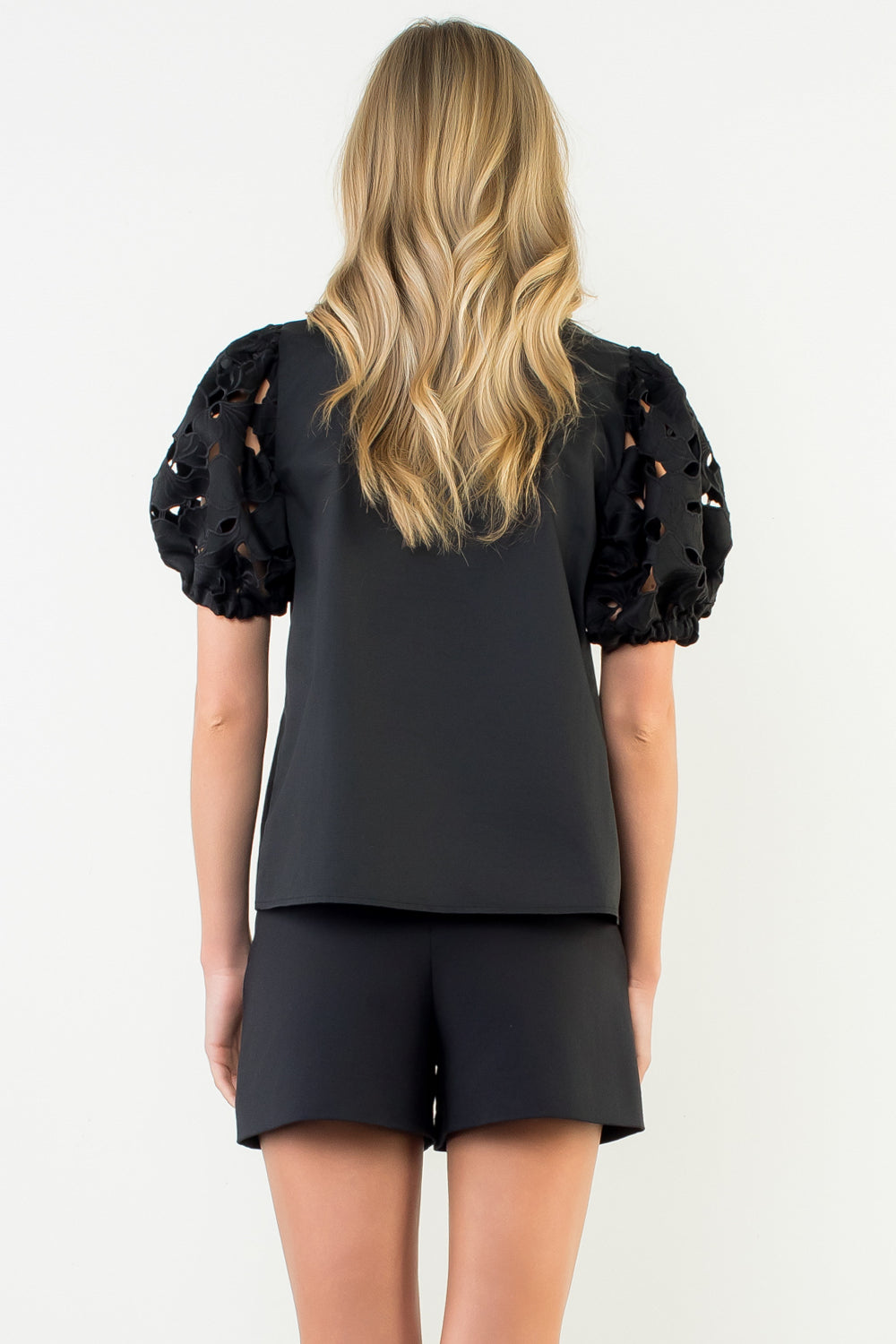 EYELIT PUFF SLEEVE V-NECK TOP
