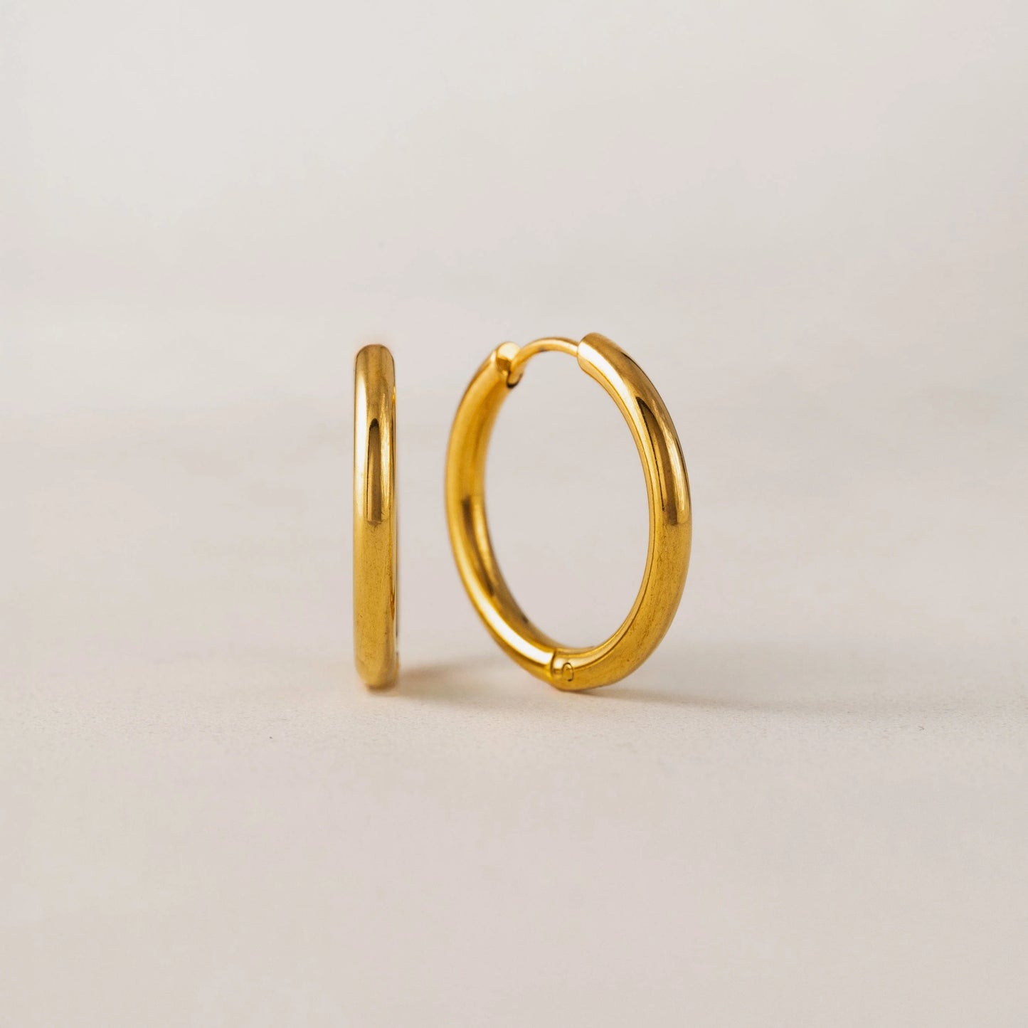 Tube 20mm Hoop Earrings - Gold