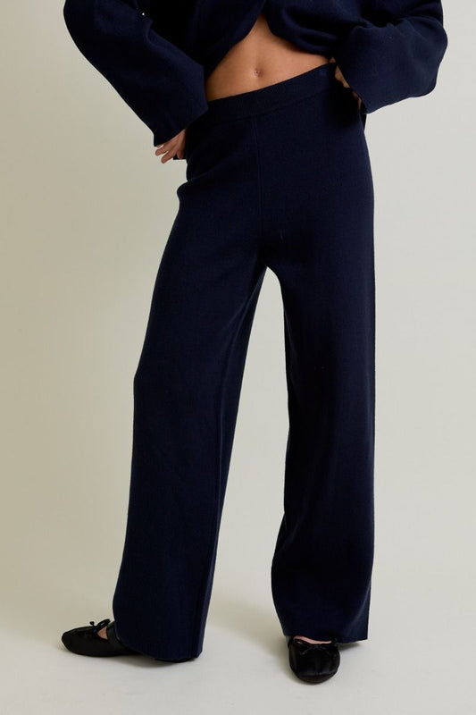 HIGH WAISTED SWEATER PANTS