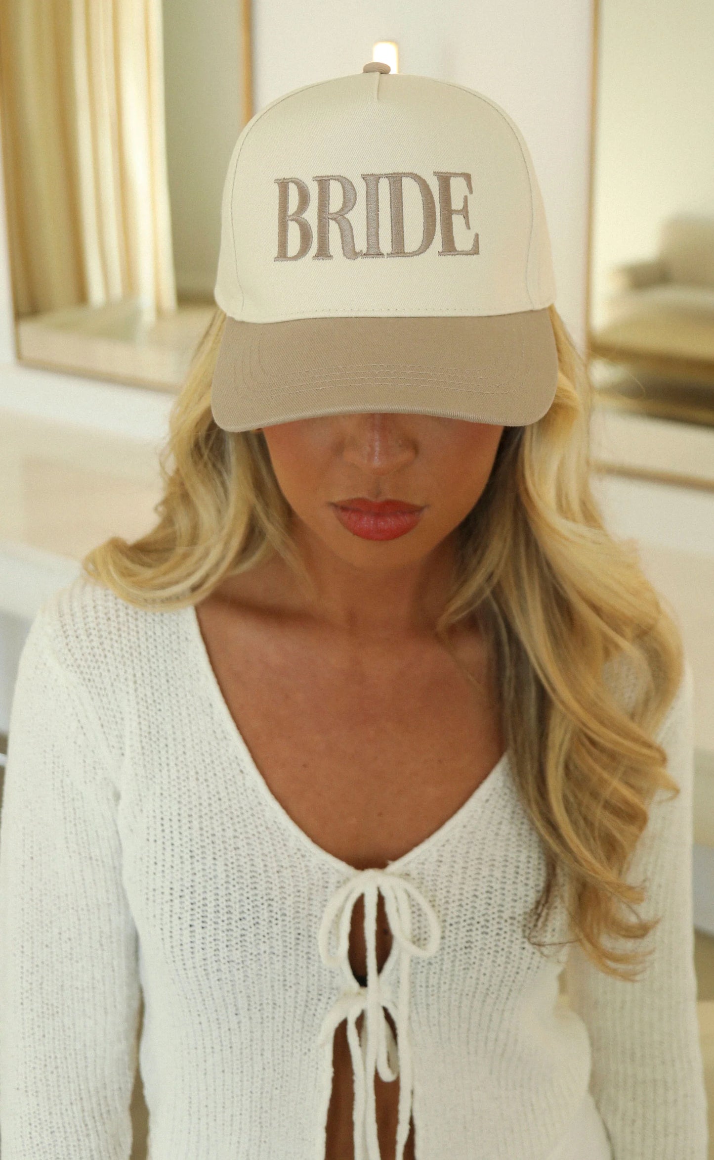 BRIDE TWO TONE TRUCKER