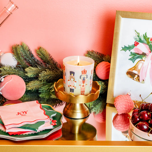 SWEET GRACE HOLIDAY NUTCRACKER CANDLE