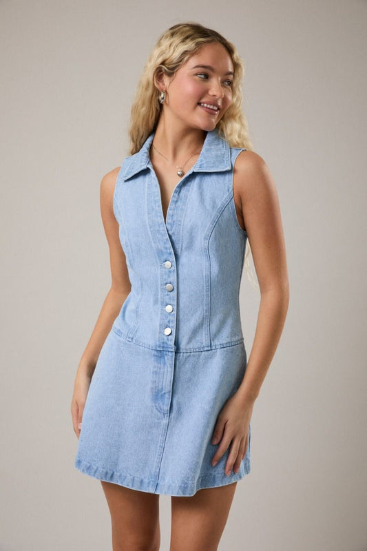 LOW WAIST COLLARED SLEEVELESS DENIM DRESS